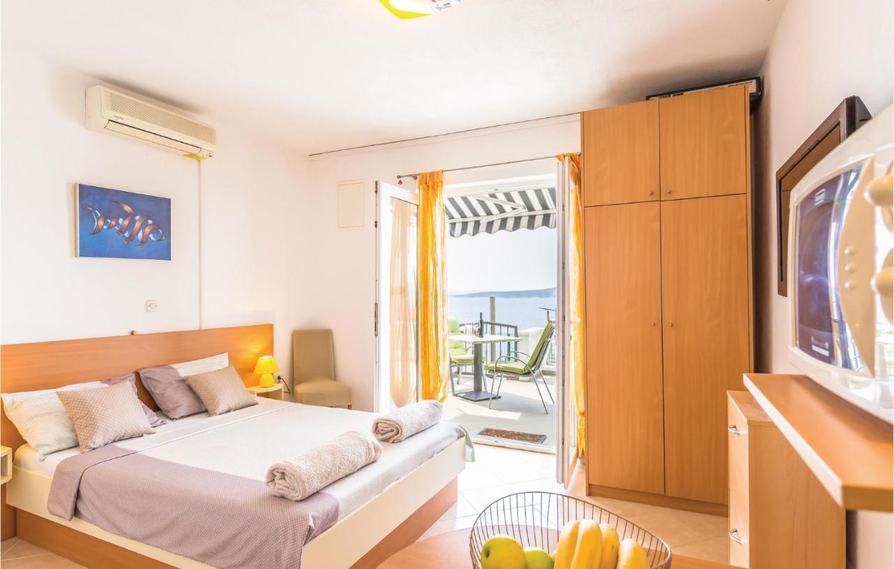 Lovely Apartment In Brela With House Sea View Kültér fotó